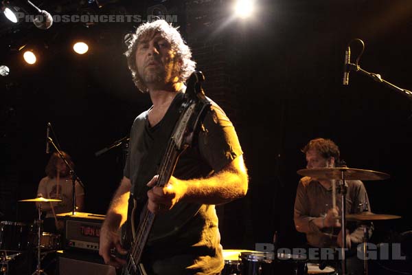 THE DIRTBOMBS - 2008-06-16 - PARIS - La Maroquinerie - Ben Blackwell - Patrick Pantano - Troy Gregory